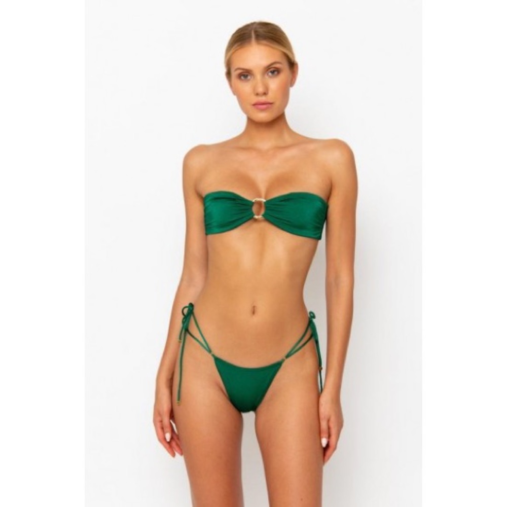 Sommer Swim CeCe top & bottoms in emerald!